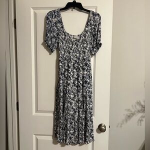 Abercrombie & Fitch Smocked Floral Midi Dress